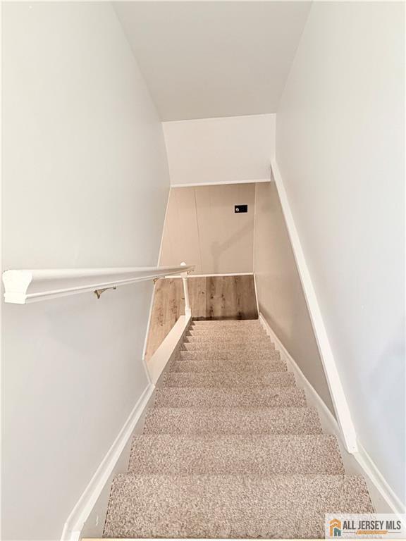 86 Wilton Avenue NE Middlesex NJ 08846