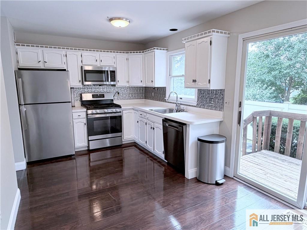 86 Wilton Avenue NE Middlesex NJ 08846