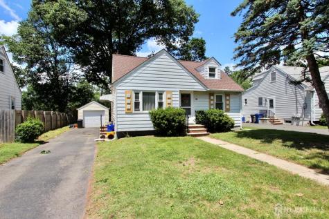 308 W Crescent Parkway W South Plainfield NJ 07080