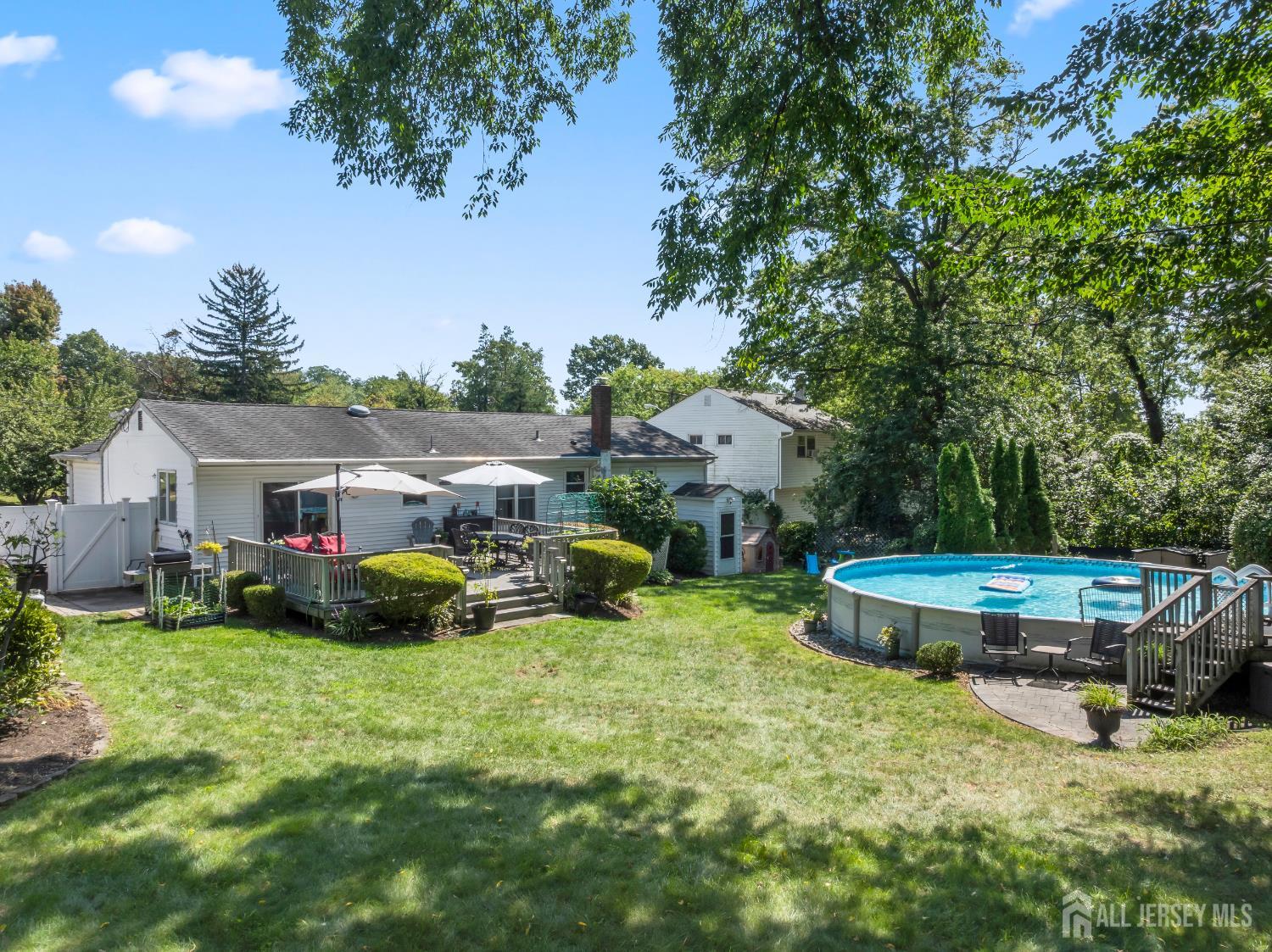 28 Bradford Road E East Brunswick NJ 08816