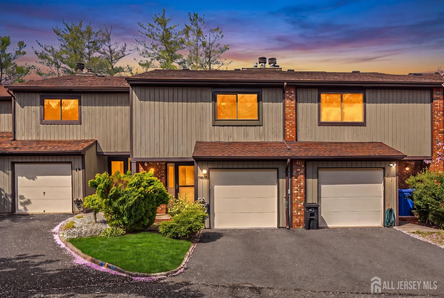 20 Arrowsmith Court Old Bridge NJ 07747