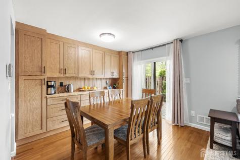 20 Arrowsmith Court Old Bridge NJ 07747