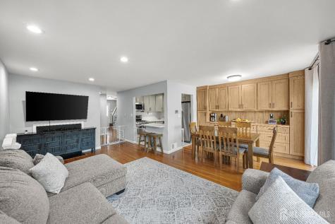 20 Arrowsmith Court Old Bridge NJ 07747