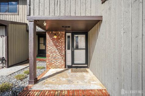 20 Arrowsmith Court Old Bridge NJ 07747