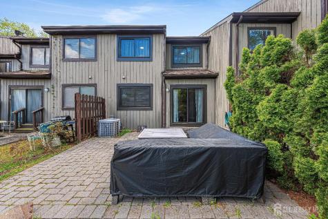 20 Arrowsmith Court Old Bridge NJ 07747