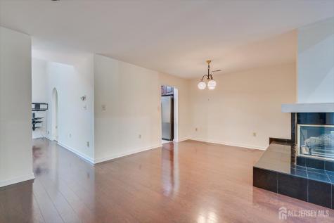 36 Ravenswood Court Edison NJ 08820
