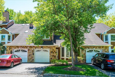 36 Ravenswood Court Edison NJ 08820