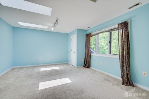 36 Ravenswood Court Edison NJ 08820