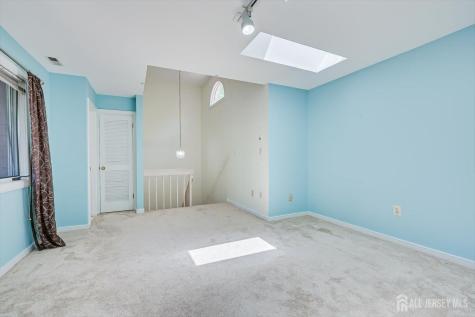 36 Ravenswood Court Edison NJ 08820