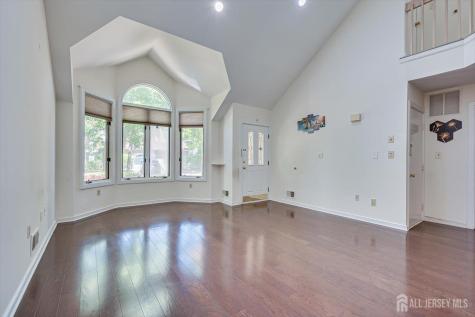 36 Ravenswood Court Edison NJ 08820