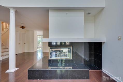 36 Ravenswood Court Edison NJ 08820