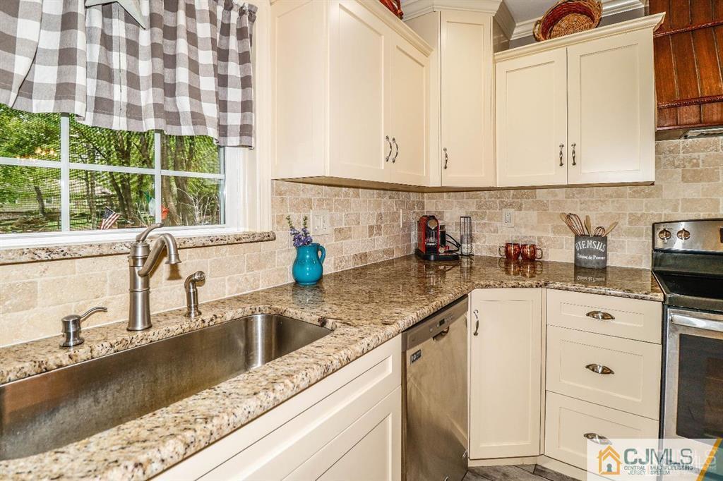 2 Agress Road Millstone NJ 08535