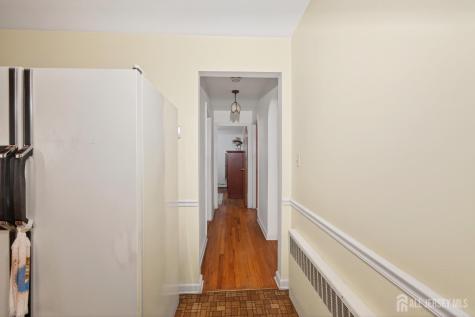 126 Jay Place Middlesex NJ 08846