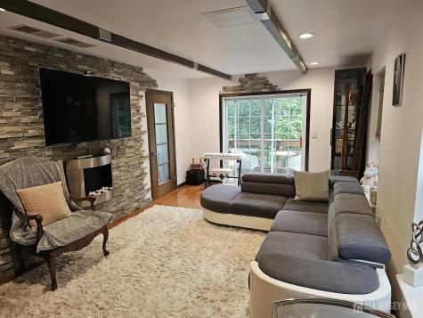 10 Russell Court Old Bridge NJ 07747