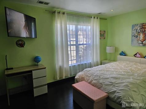 10 Russell Court Old Bridge NJ 07747
