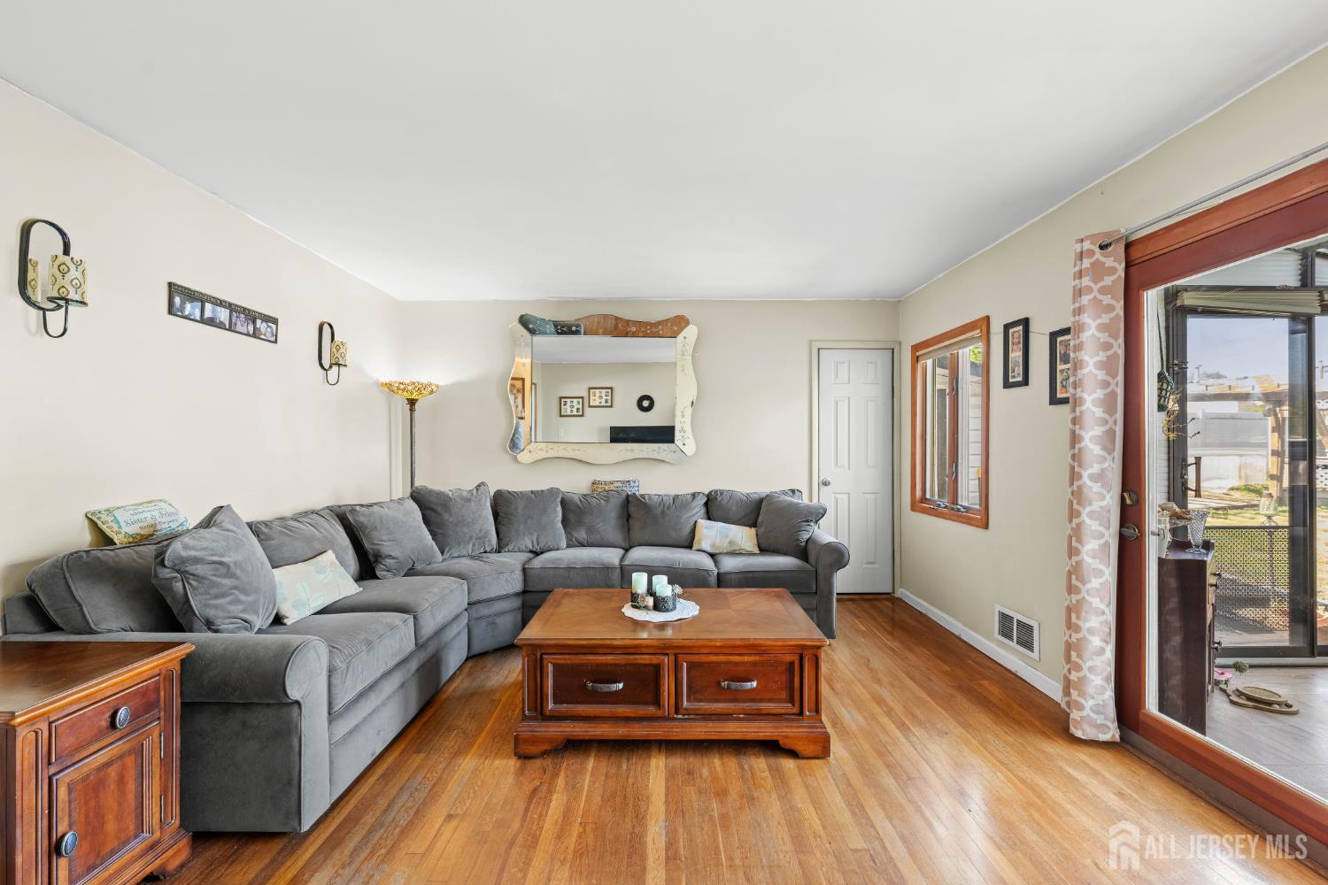 23 Villanova Road Old Bridge NJ 08859