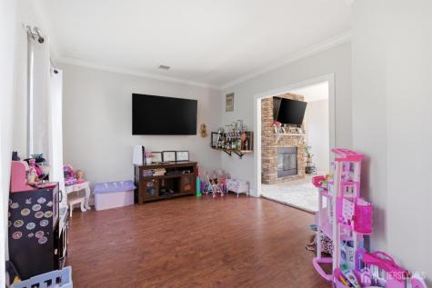 34 Tobyhanna Trail Hopatcong NJ 07843