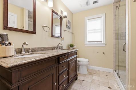 34 Tobyhanna Trail Hopatcong NJ 07843
