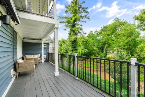 6 Kates Mount Holly NJ 08060