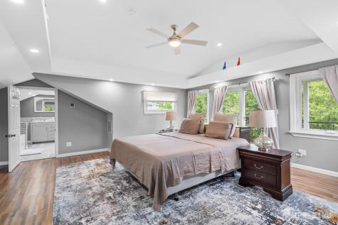 6 Kates Mount Holly NJ 08060