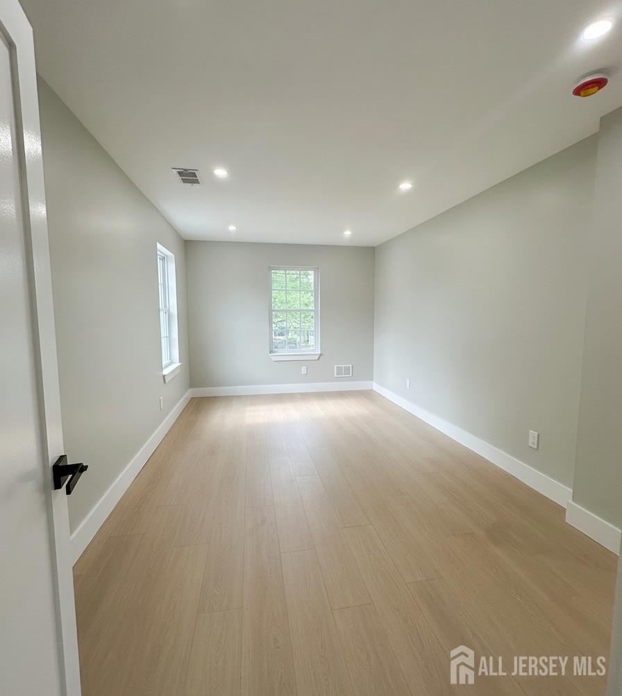 141 Lund Avenue Edison NJ 08820