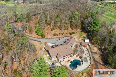 235 Longview Union Grove Road Far Hills NJ 07931