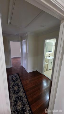 9 Fern Court Sayreville NJ 08872