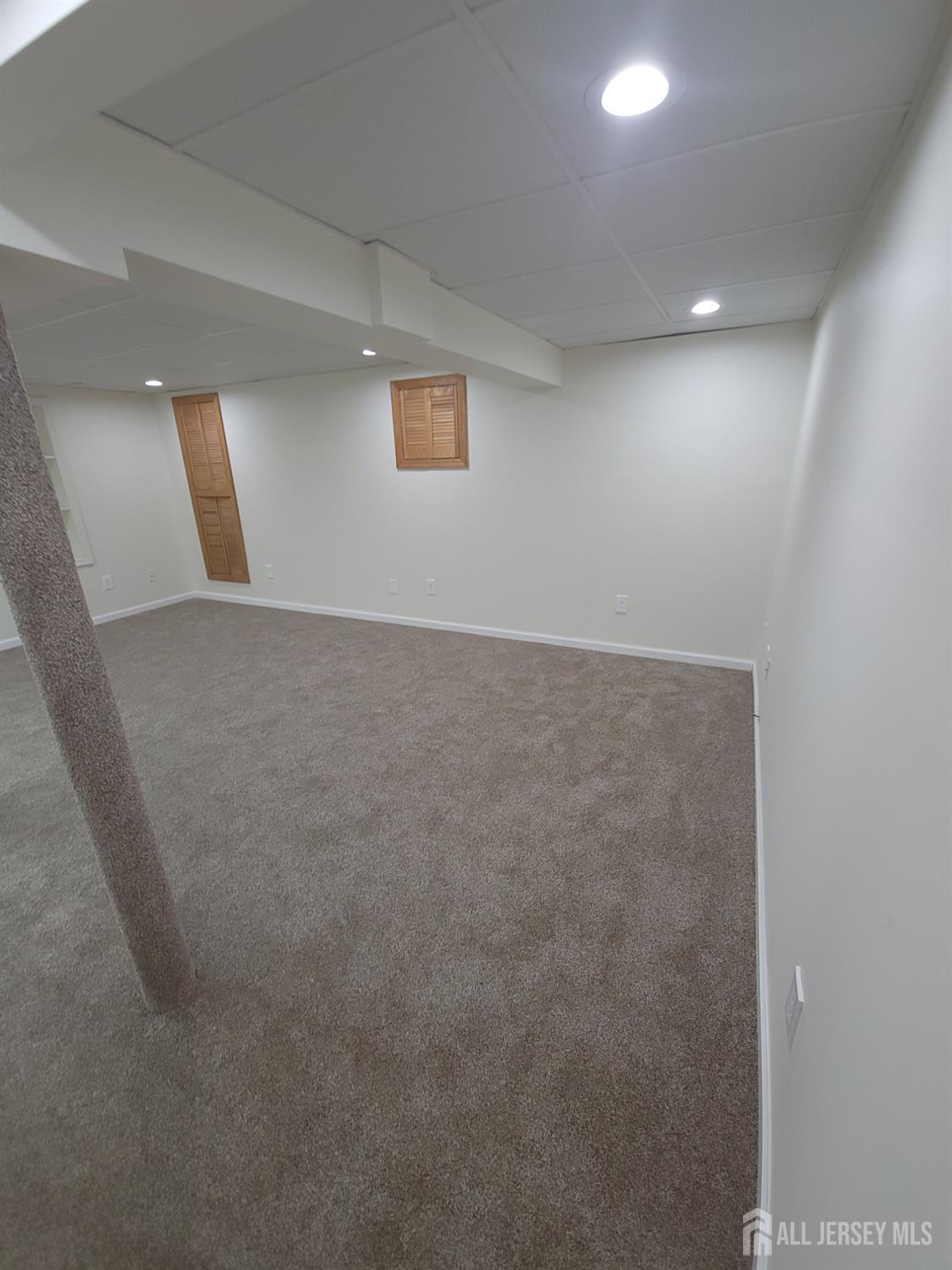 9 Fern Court Sayreville NJ 08872