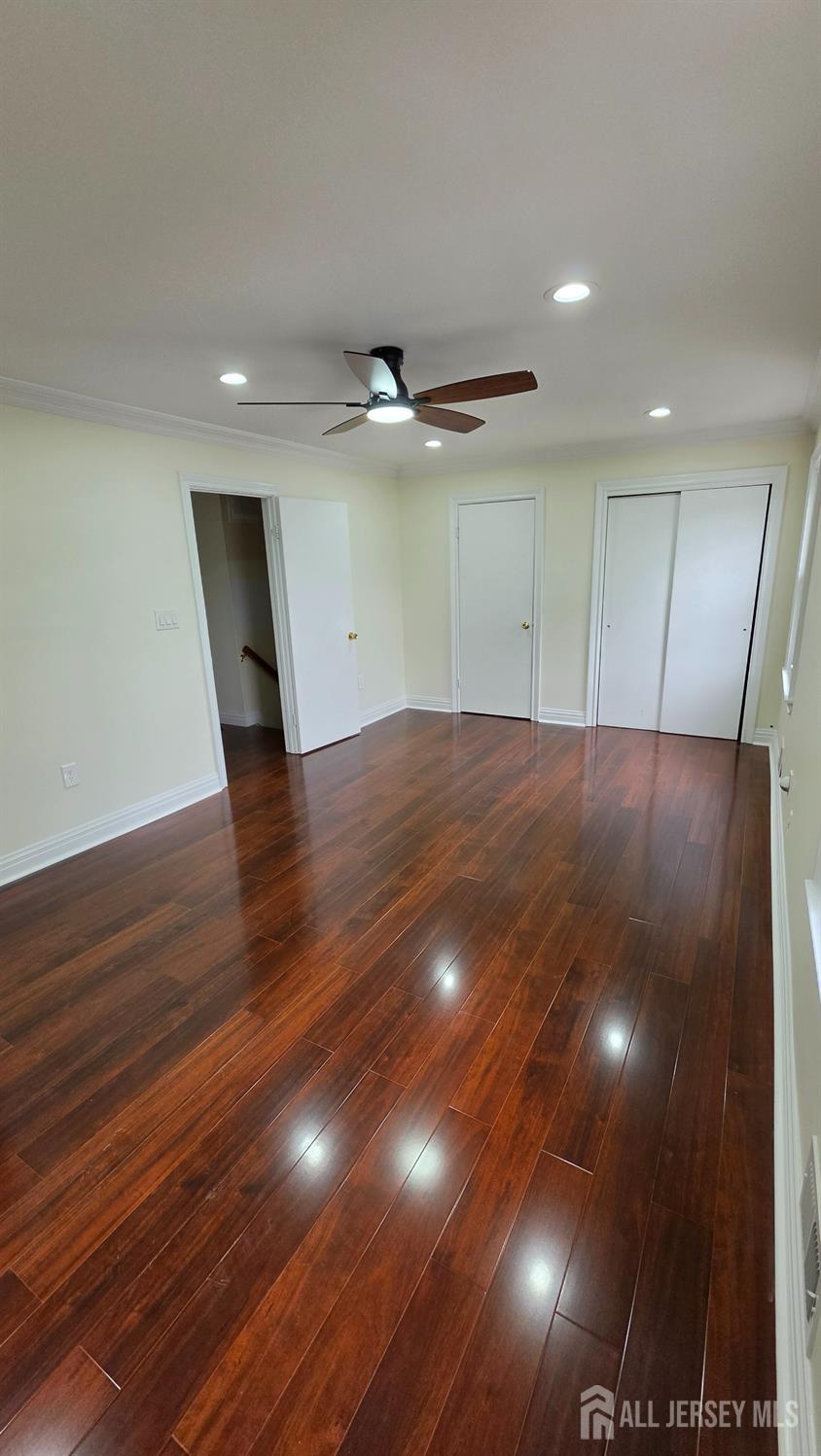 9 Fern Court Sayreville NJ 08872