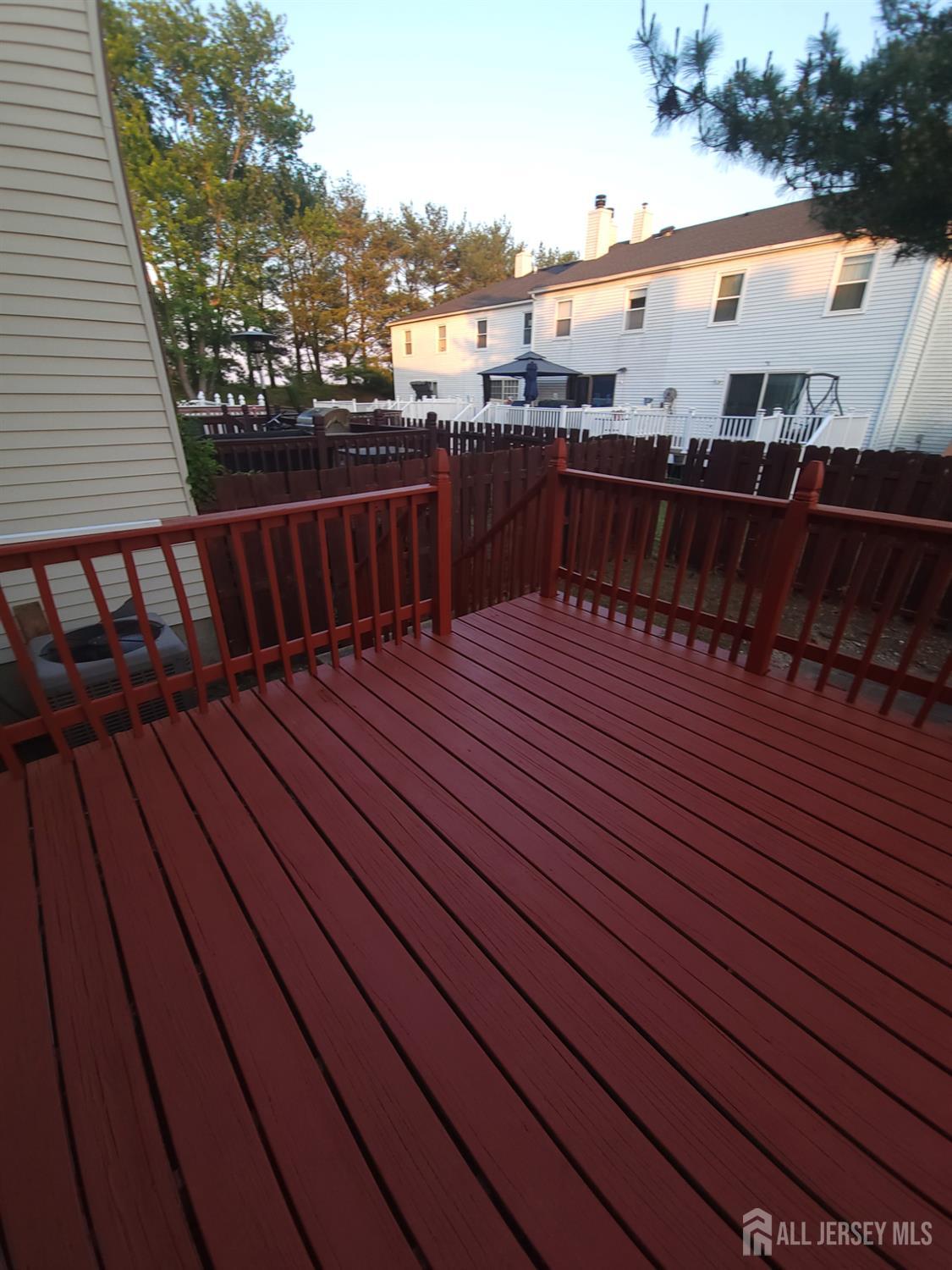 9 Fern Court Sayreville NJ 08872
