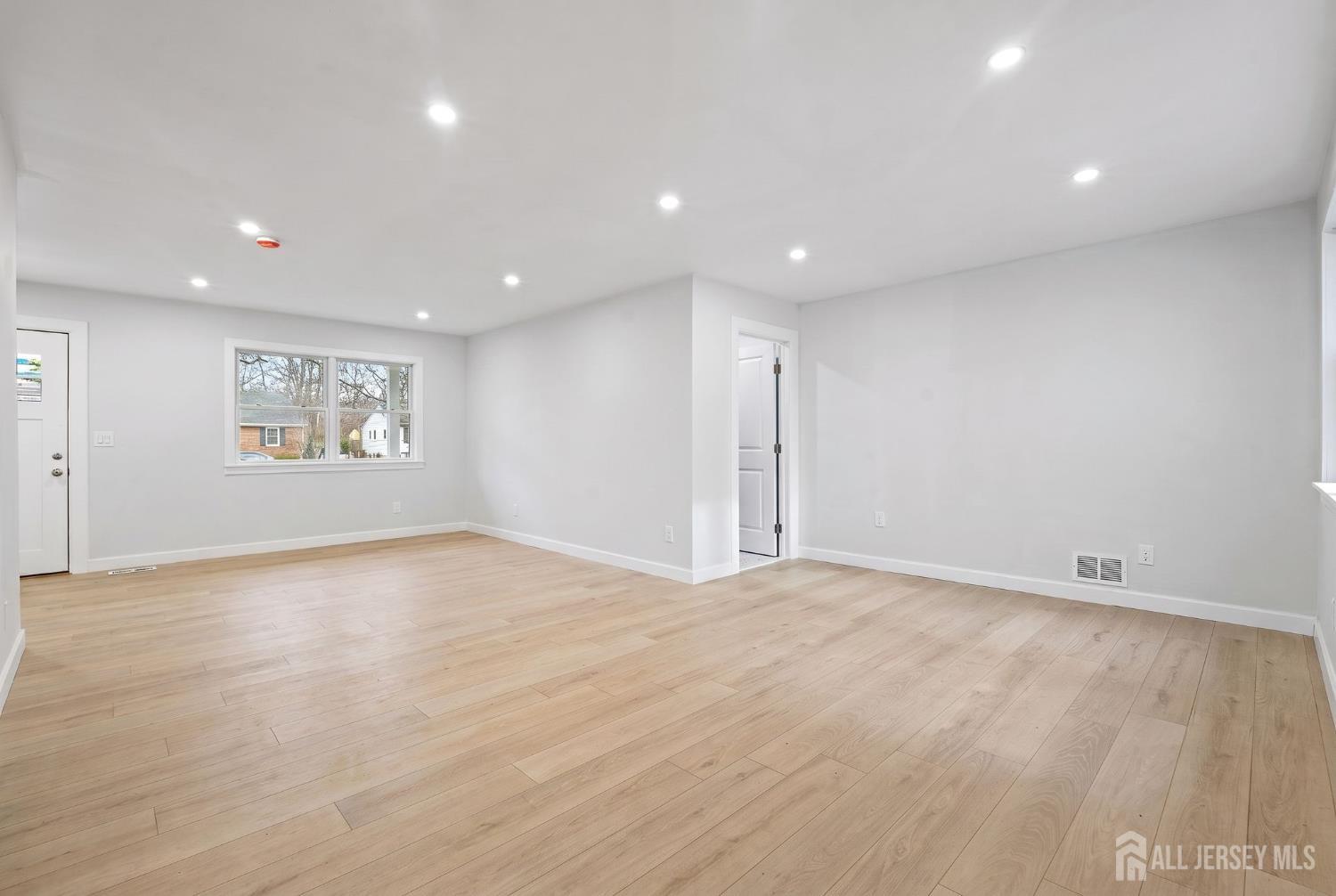 8 James Street New Brunswick NJ 08901