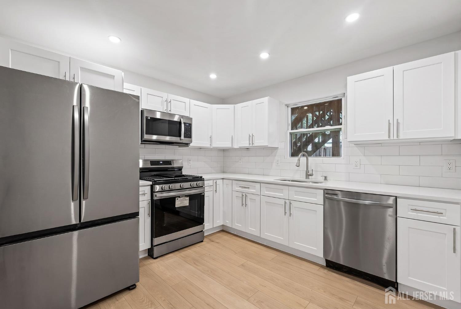 8 James Street New Brunswick NJ 08901