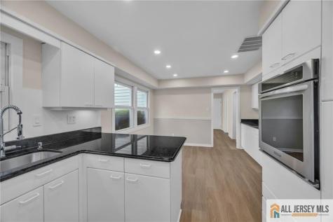 11 Midsummer Drive Old Bridge NJ 08857