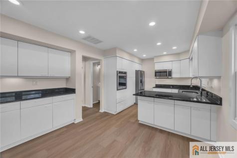 11 Midsummer Drive Old Bridge NJ 08857