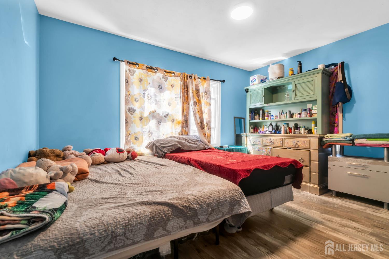 174 Suydam Street New Brunswick NJ 08901