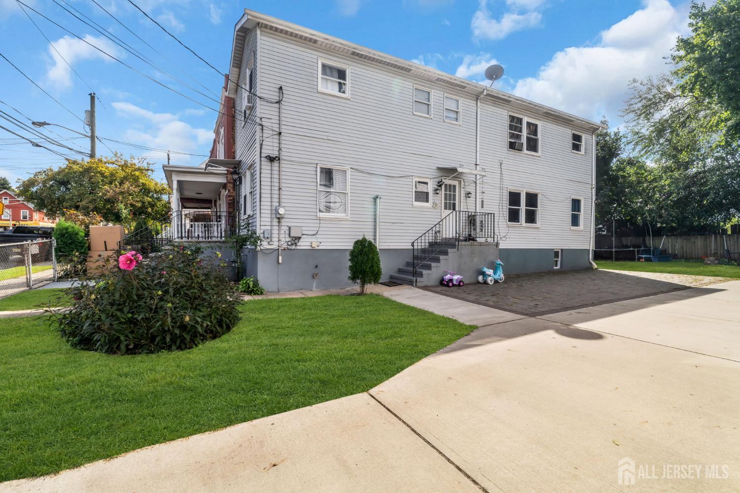 174 Suydam Street New Brunswick NJ 08901