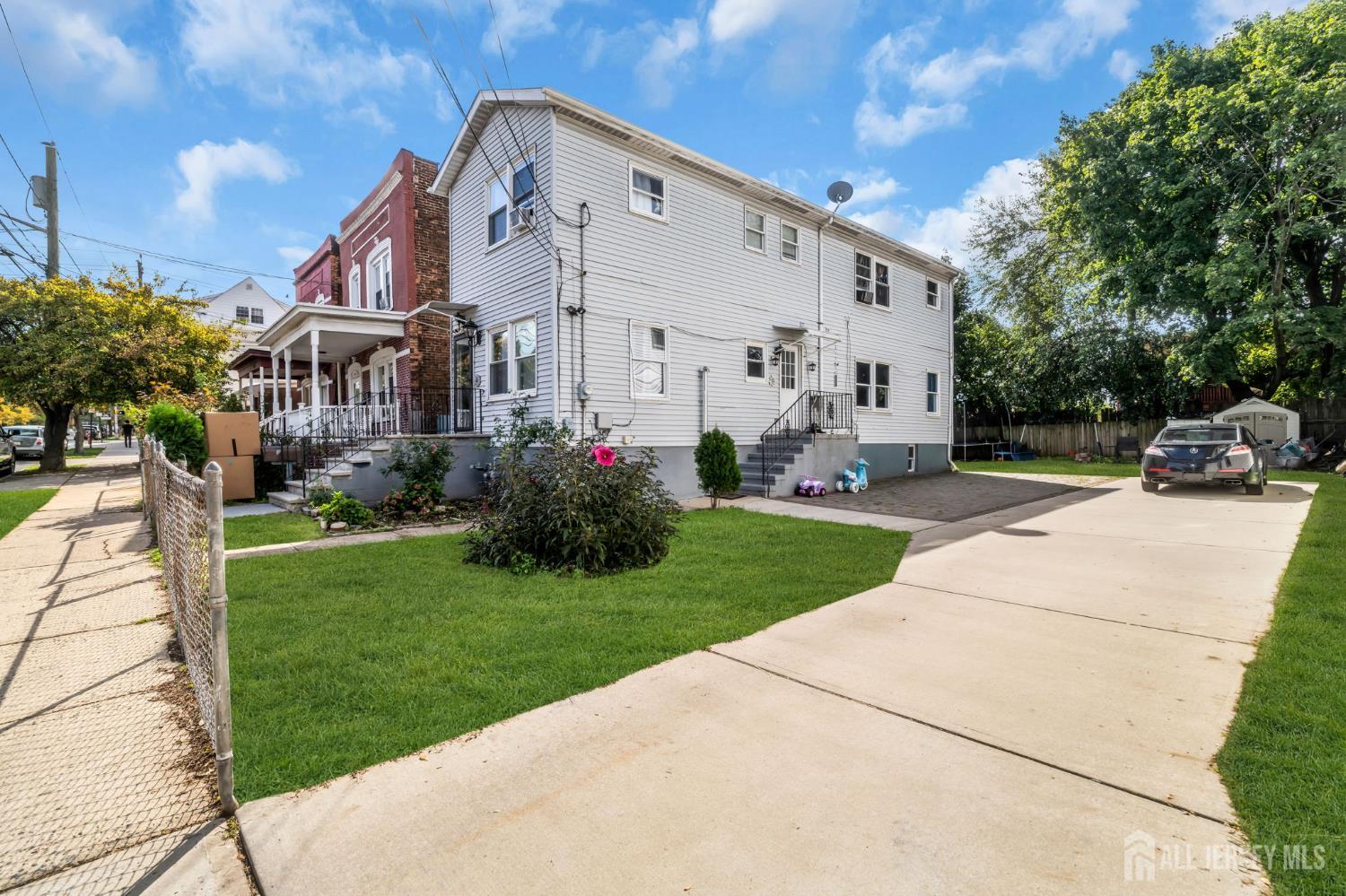 174 Suydam Street New Brunswick NJ 08901