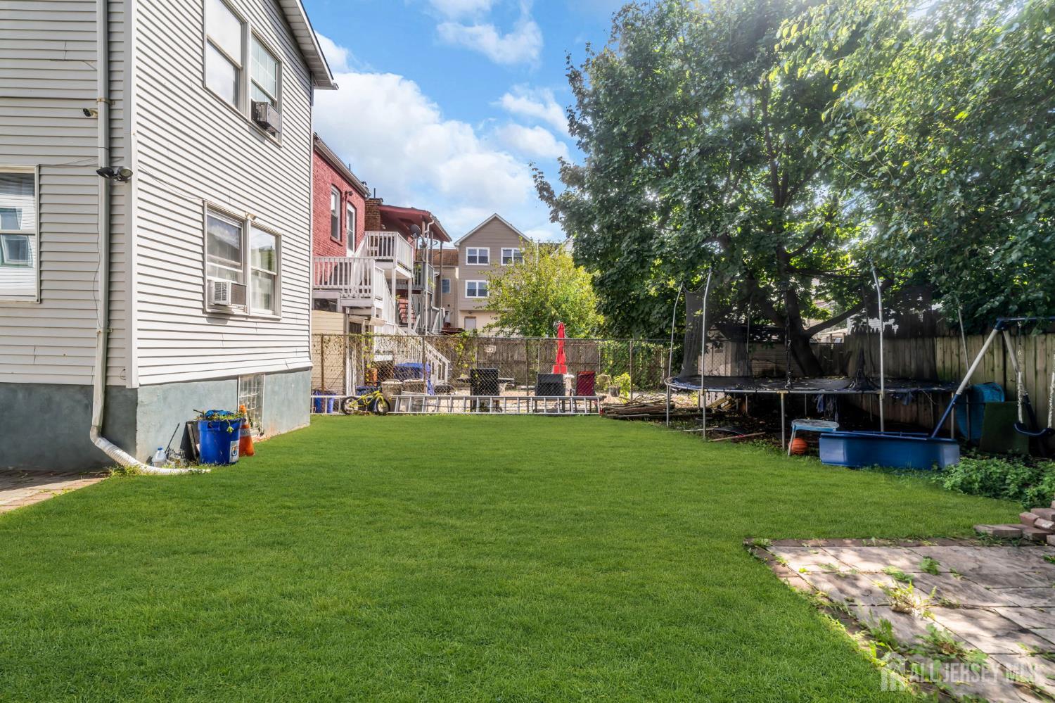 174 Suydam Street New Brunswick NJ 08901