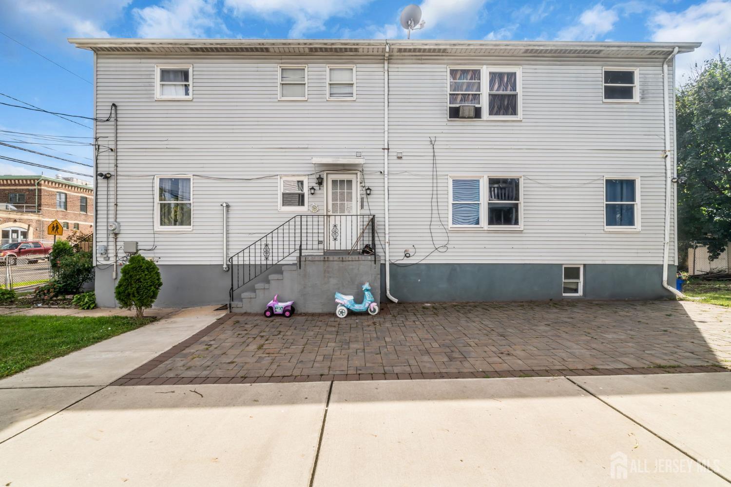 174 Suydam Street New Brunswick NJ 08901