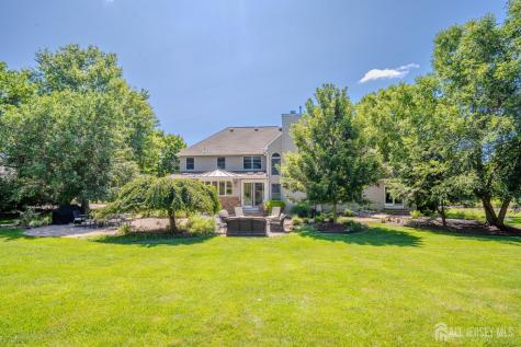 8 Marian Drive West Windsor NJ 08550