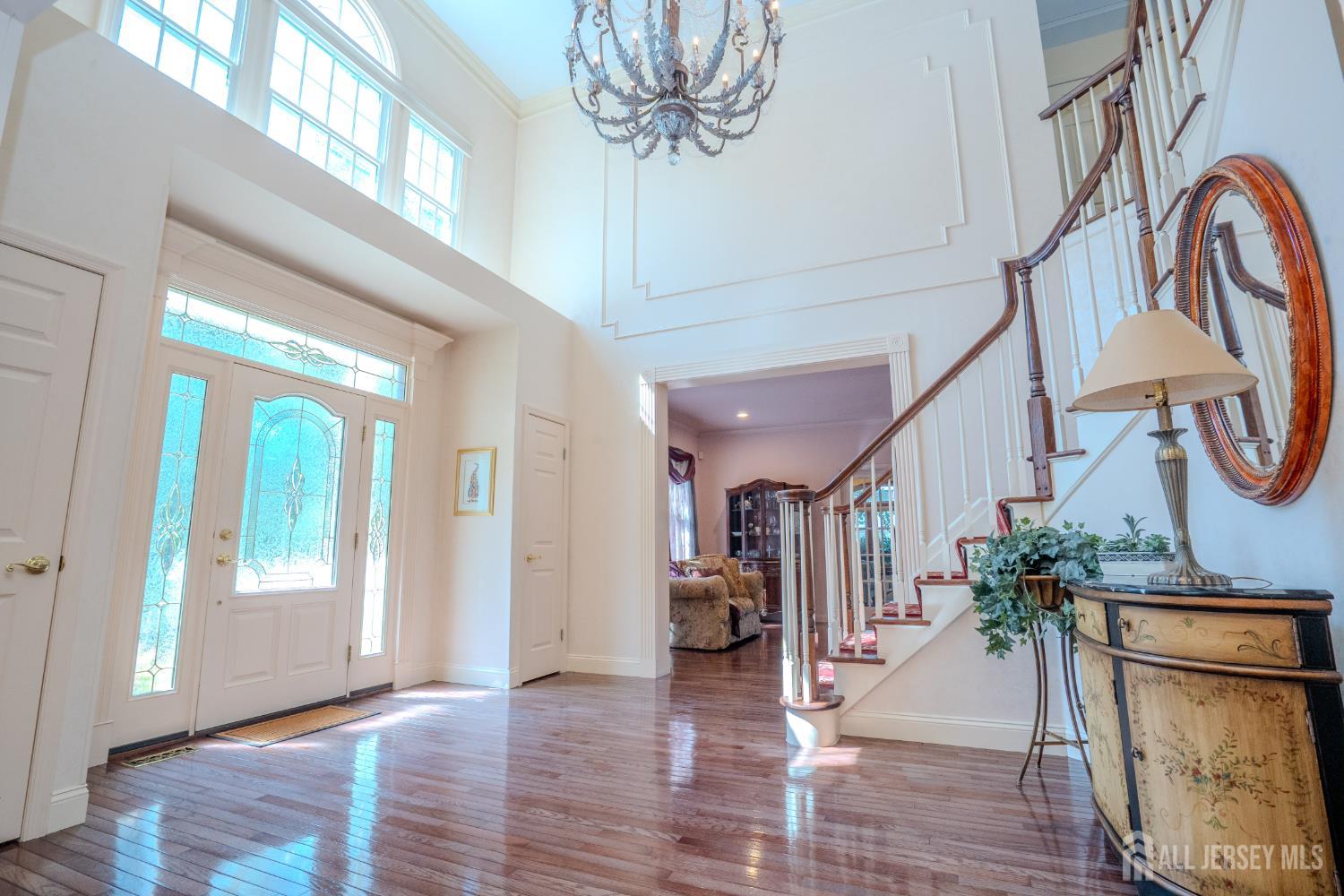 8 Marian Drive West Windsor NJ 08550