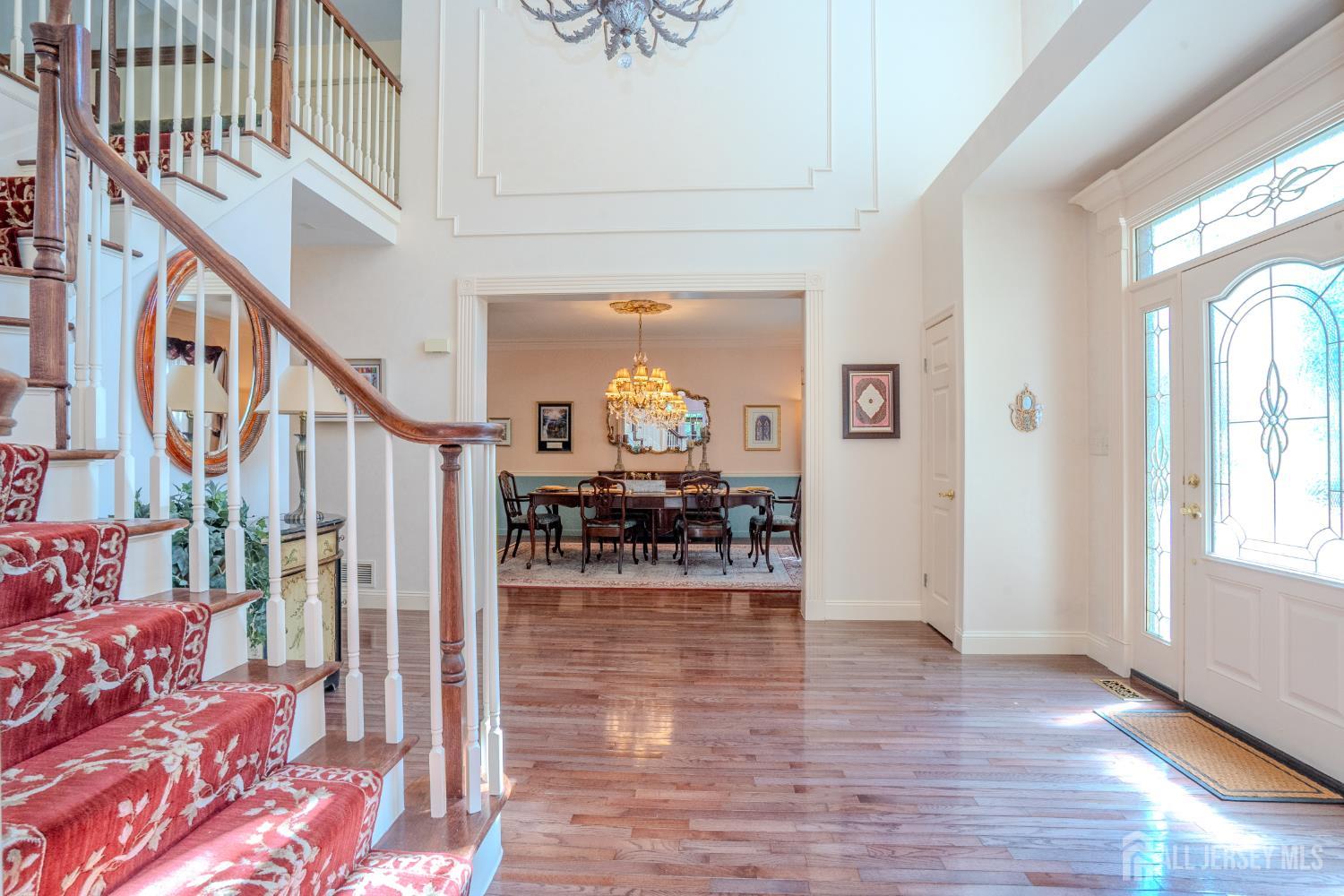 8 Marian Drive West Windsor NJ 08550