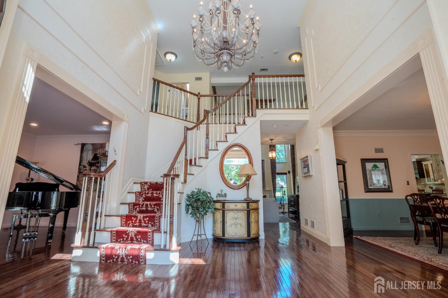 8 Marian Drive West Windsor NJ 08550