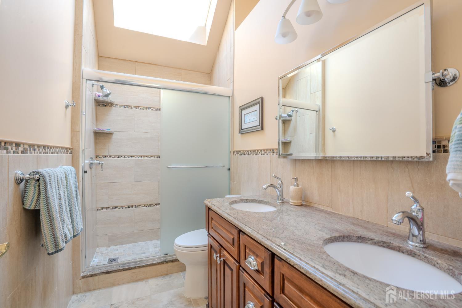 8 Marian Drive West Windsor NJ 08550