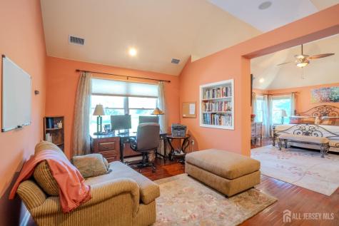8 Marian Drive West Windsor NJ 08550