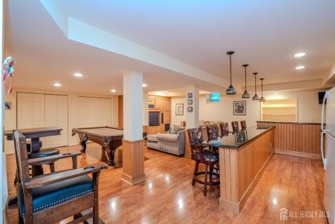 8 Marian Drive West Windsor NJ 08550