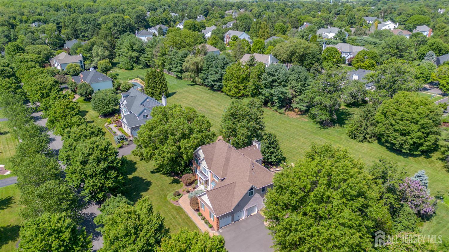 8 Marian Drive West Windsor NJ 08550