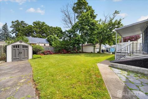 89 Leo Street Edison NJ 08817