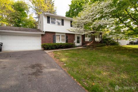 22 Agate Road East Brunswick NJ 08816