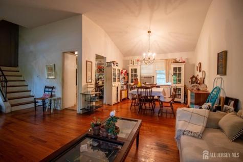 22 Agate Road East Brunswick NJ 08816